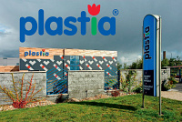 Plastia