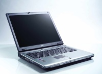 Acer pedstavil adu notebook TravelMate 4150