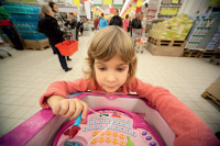 S p��chodem internetu v�c� u� nebude v&nbsp;bezpe�� va�e auto ani hra�ky pro d�ti