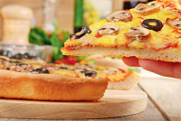 Pečete doma pizzu?